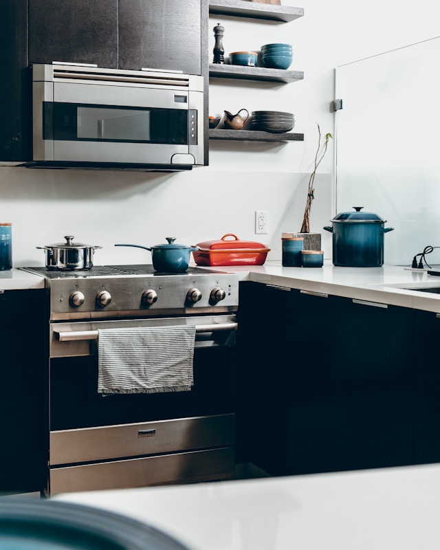 Commercial Kitchen Exhaust Systems Reducing Heat Build-Up in Busy Commercial Kitchens