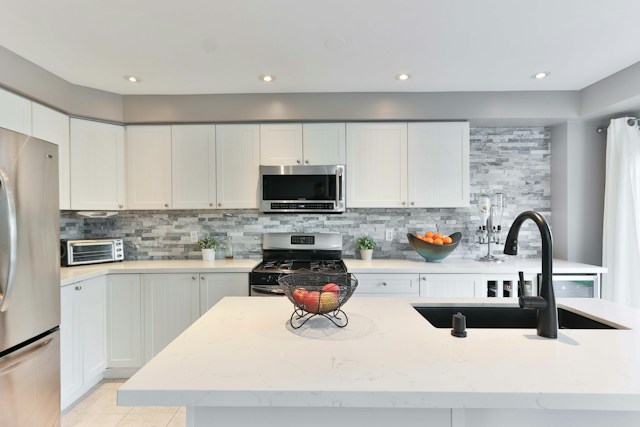 10 Commercial Kitchen Exhaust Considerations for Kitchens With Heavy Cooking Loads