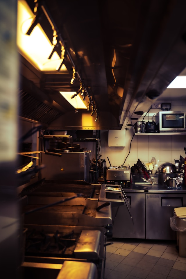 9 Commercial Kitchen Exhaust Details That Should Be Planned Before Equipment Installation