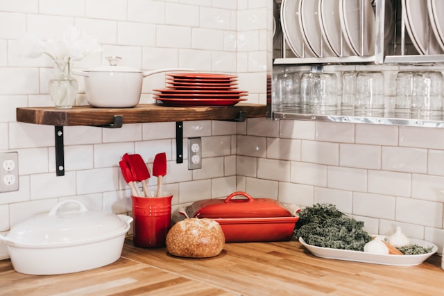 9 Commercial Kitchen Exhaust Issues That Can Become Bigger Problems Over Time